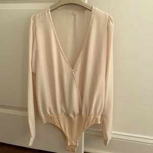 Nude/light pink wrap body suit blouse